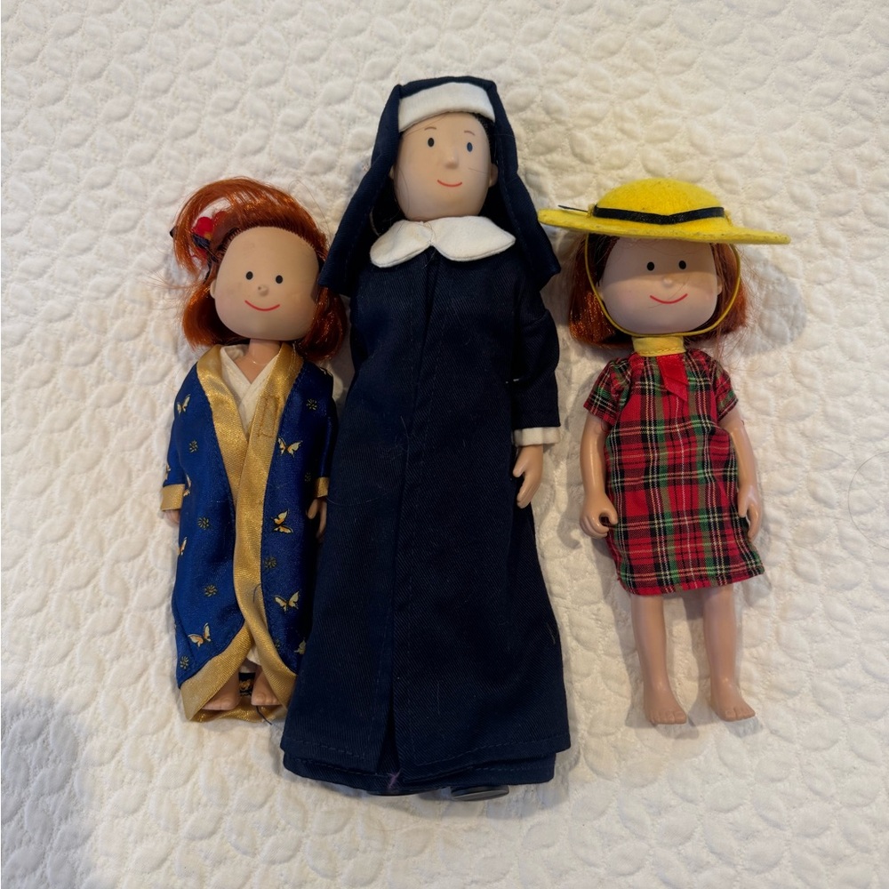 Vintage, Madeline and Miss Clavel dolls